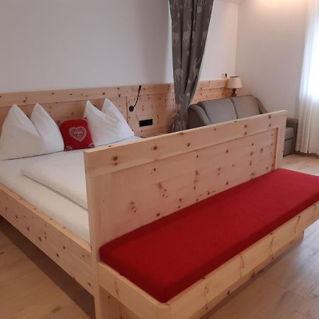 Haus Talblick "Wallbug" Ferienwohnung 1 纳图尔诺 外观 照片