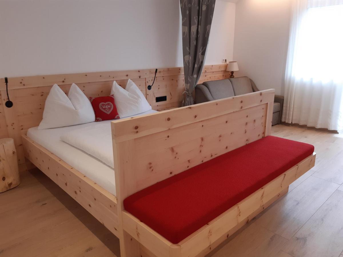 Haus Talblick "Wallbug" Ferienwohnung 1 纳图尔诺 外观 照片